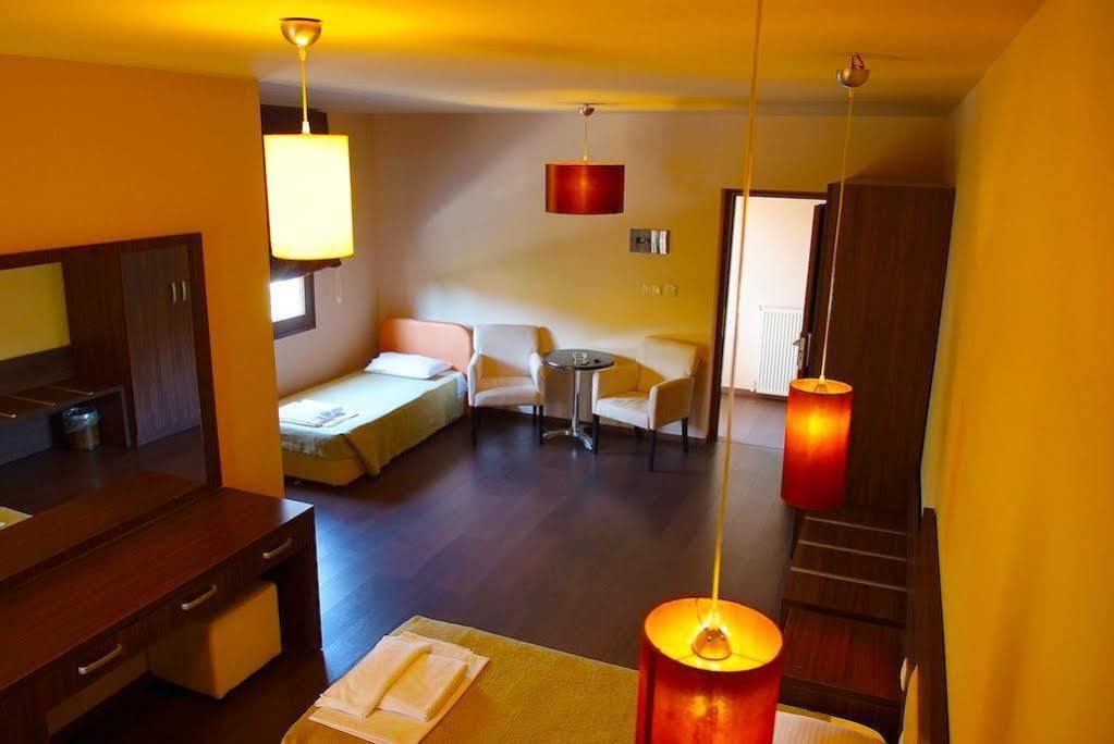 Plotini Hotel Dhidhimotikhon Exteriér fotografie